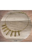 Collier longues perles d'hématite et fils câblés dorés