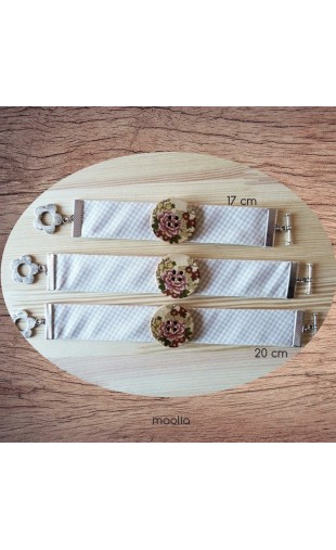Maolia - Bracelet beige gros bouton fleuri