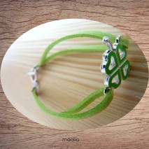 Maolia - Bracelet trèfle émaillé et suédine couleur