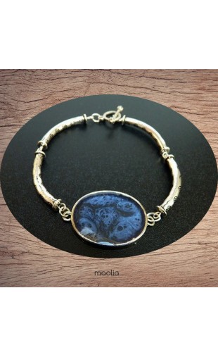 Maolia - Bracelet cabochon teinte bleu métal 