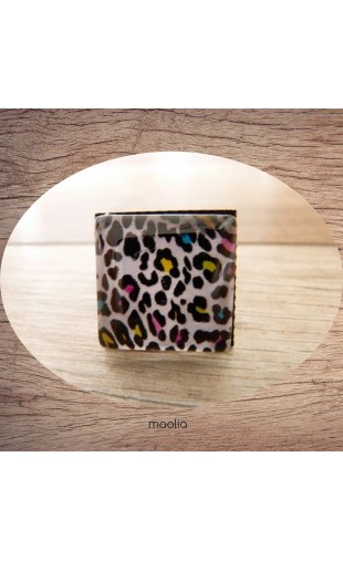 Bague cabochon carrée peau de léopard multicolore