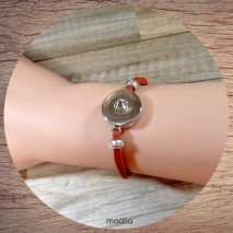 Bracelet fin en cuir rouge pression