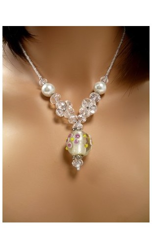 Collier cristal transparent et grosse perle de verre